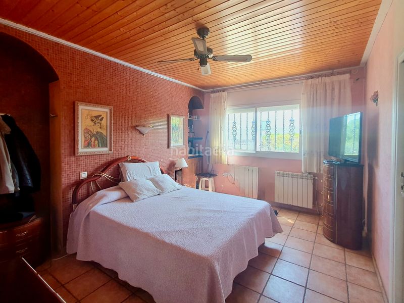 Foto c9813d1e-8226-45d7-8ef4-e5bcd8e62e91. Casa amb xemeneia calefacció aparcament piscina a Olèrdola