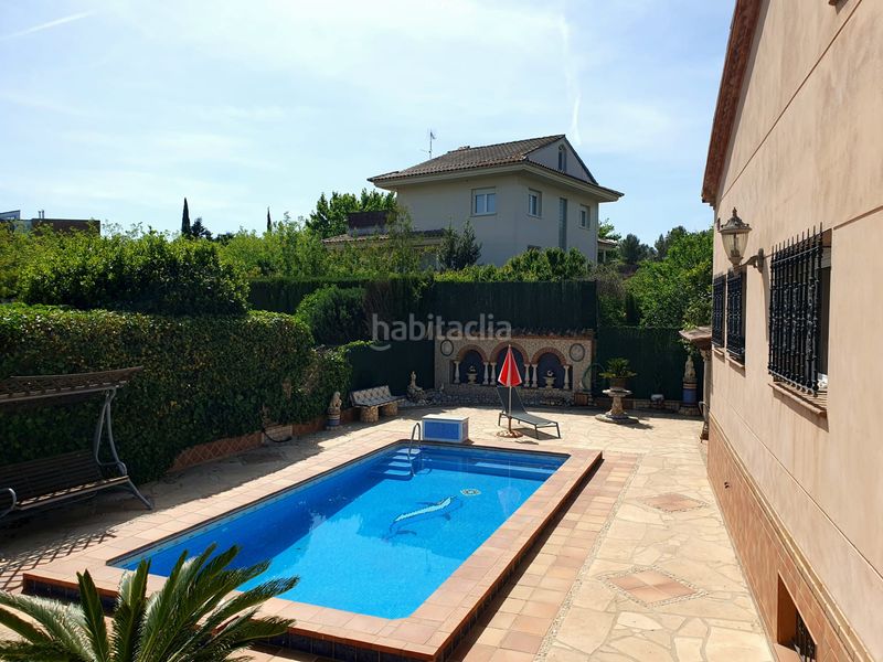 Foto f49f6091-510d-488e-9b46-dbedcd8091f6. Casa amb xemeneia calefacció aparcament piscina a Olèrdola