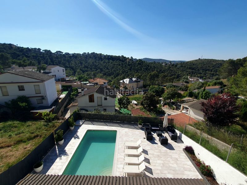 Foto 1f233861-9a03-4a0e-b762-9393141834e9. Casa amb xemeneia calefacció aparcament piscina a Canyelles