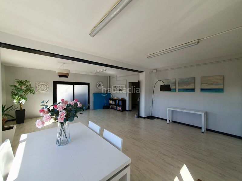 Foto 642d1d25-a1fa-48f7-aa0e-cfb0c54adf9d. Casa amb xemeneia calefacció aparcament piscina a Canyelles