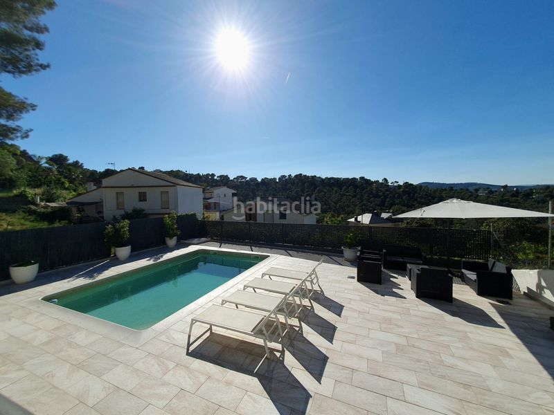 Foto 775a4bce-3343-4fac-b722-567350699074. Casa amb xemeneia calefacció aparcament piscina a Canyelles