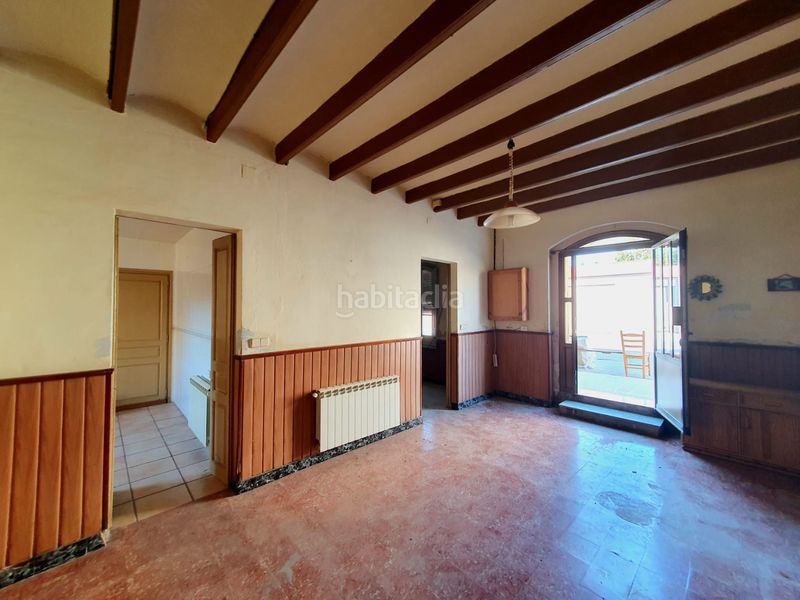 Foto 29a1a7f5-7e75-484b-9f35-9229e67aae26. Casa adossada amb aparcament a Castellví de la Marca