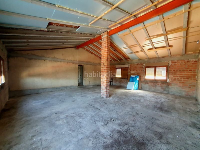 Foto f45970ba-22e3-442e-ba52-577581e18ccd. Casa adossada amb aparcament a Castellví de la Marca