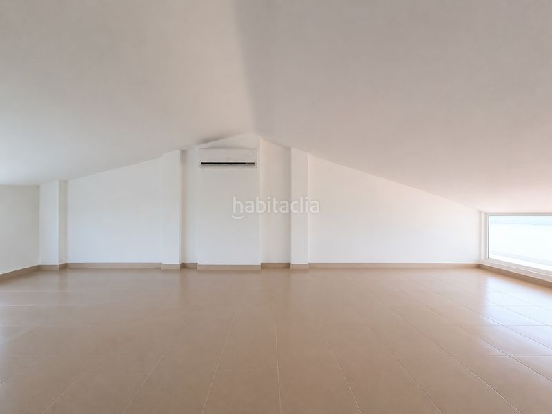 Foto cb607b5d-4745-4bf6-b87b-1316bd4a4a31. Casa adossada amb calefacció piscina a Molí de Vent Vilanova i la Geltrú