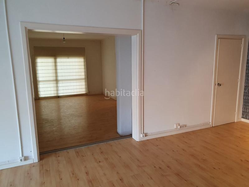 Foto 861f96b7-9dfb-48fa-98ba-cb551d5416e7. Local comercial a carrer de ventosa i roig 22a a Vilanova i la Geltrú