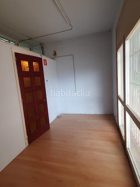 Foto f26bef2c-817a-4596-ac14-0810949cc386. Local comercial a carrer de ventosa i roig 22a a Vilanova i la Geltrú