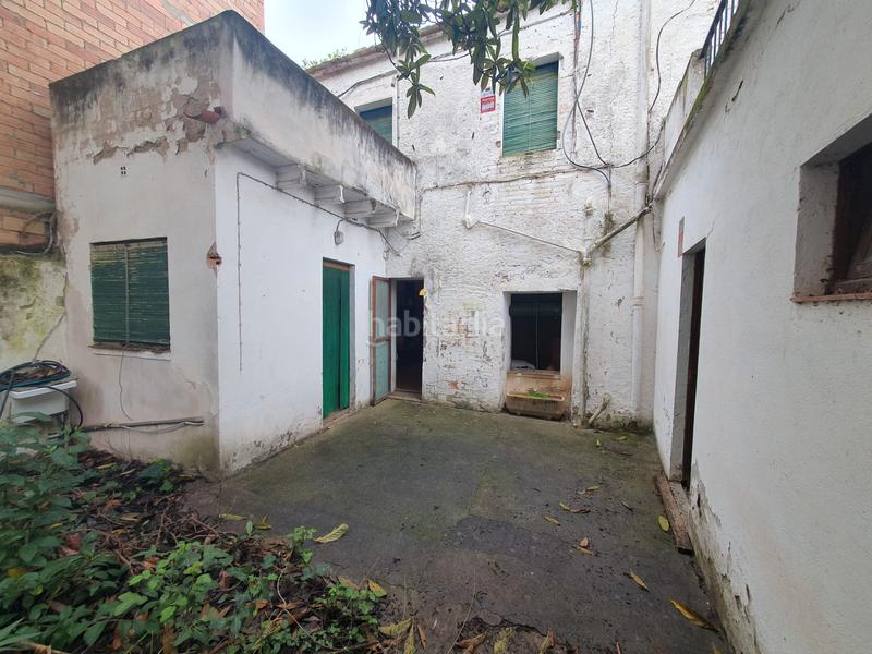 Foto 6f59dc8c-49ff-4eb1-8111-4719332a2445. Casa aparellada a Nucli Antic Cunit