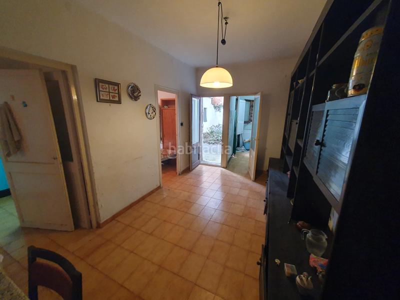 Foto ac08e523-ed43-4806-95a5-cc3c20941a7d. Casa aparellada a Nucli Antic Cunit
