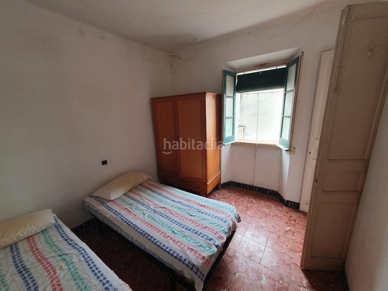 Foto dc7e5378-6e58-4003-980b-5793bcb39323. Casa aparellada a Nucli Antic Cunit