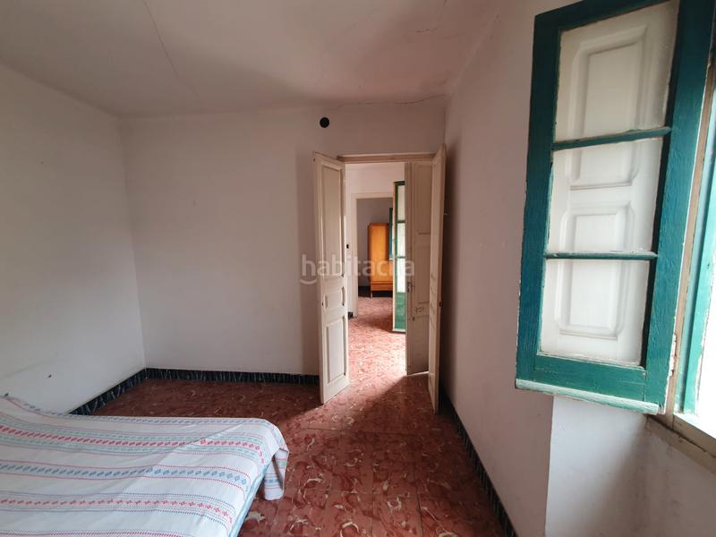 Foto e5137f1d-8bf2-4f03-b509-ca0268d771b1. Casa aparellada a Nucli Antic Cunit