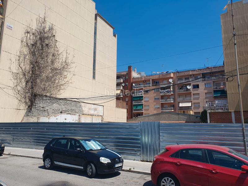 Foto c15b180a-f2d8-4298-aa58-ab1efa6ad75a. Terreno residenziale in carrer de la granada 52 in Vilafranca del Penedès