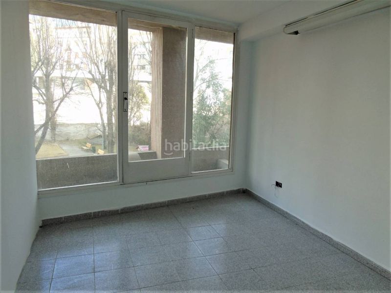 Foto 70251cce-e97a-49bf-ab03-b3131a396644. Local comercial a Centre Vic