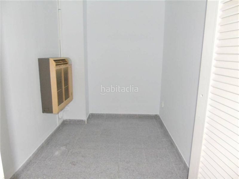 Foto b844961b-e2b7-484d-889e-f24d9d792e5f. Local comercial a Centre Vic