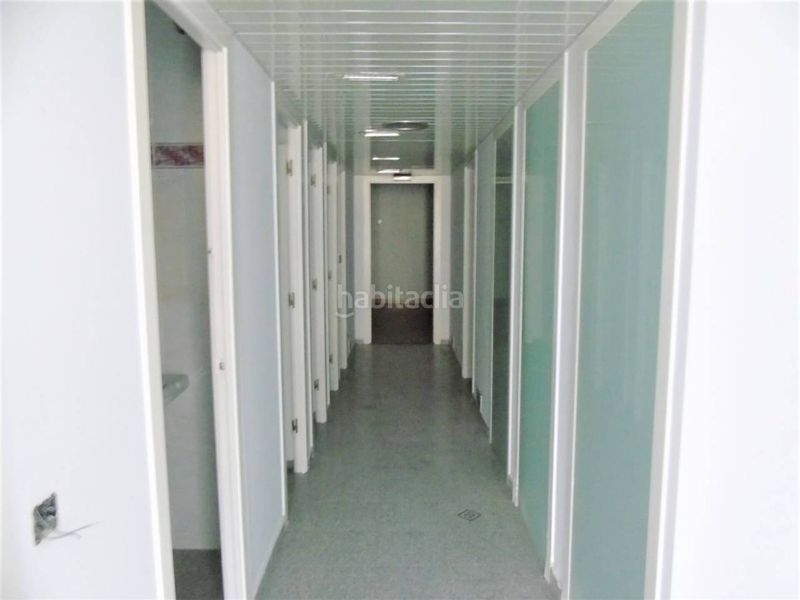 Foto d11a8ab1-ff62-4283-908a-0440db619196. Local comercial a Centre Vic