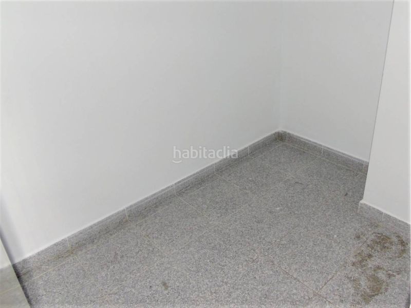 Foto e6f960d3-9109-4978-8e8c-e3c27b4b7c7a. Local comercial a Centre Vic