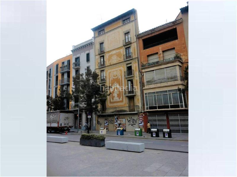 Foto dd8edfdb-8a3a-442e-89dc-760dc47e2520. Edificio en rambla del passeig 19 edificio en venta en Centre històric en Vic