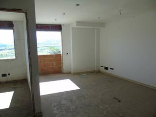 Building  Creu de codines. Oportunidad para promotores