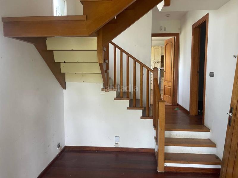 Foto b7f4d914-78b1-42e4-a9d5-3944b851fa4d. Chalet con parcheggio in Seva