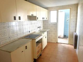Piso en Manlleu. Piso con parking y trastero