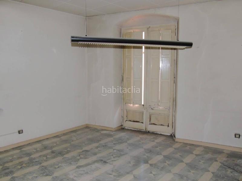 Foto bdec5def-3bdc-4cef-b0b0-5884878fc063. Local comercial oportunidad!!! en Manlleu
