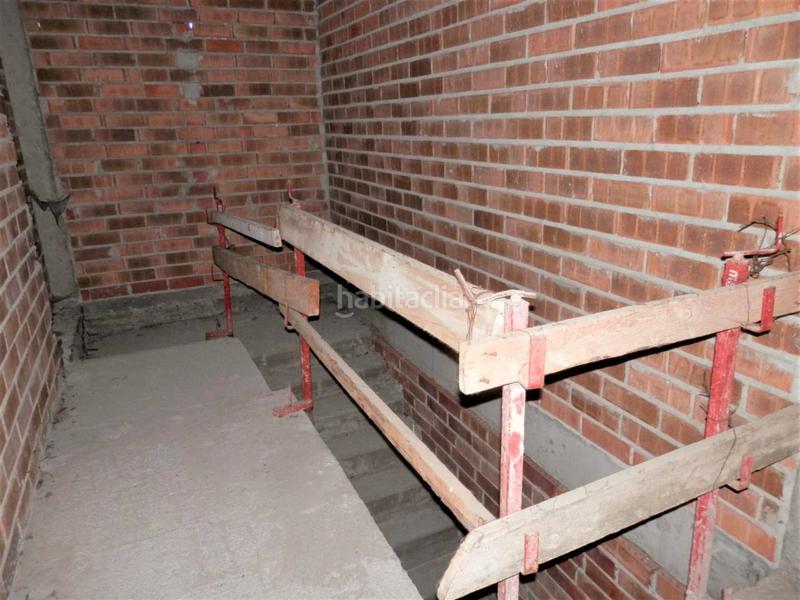 Foto df2cd8e5-9a77-407f-856b-6603d3e94399. Édifice dans Torelló