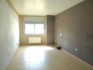 Appartement à Roda de Ter. Oportunidad!!!