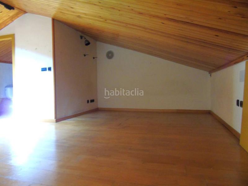 Foto 2a0ab874-8ad1-4e80-aeb8-455a46d0d59d. Dúplex venta flash a partir de 168.000 en Caputxins-Ambulatori Vic