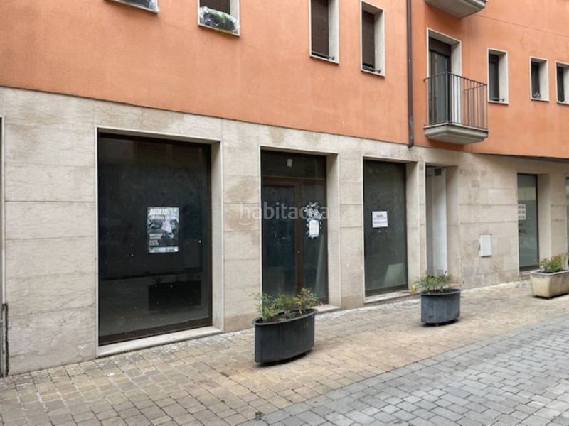 Foto f39bd670-7d6c-41a9-9d7d-76eaaf037d1c. Geschäftsraum in Sant Hipòlit de Voltregà
