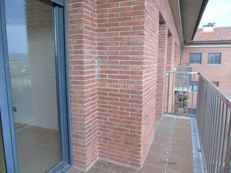 Foto 0cb45e59-0b5d-4012-bb4c-1d1d6df40c9c. Dúplex amb calefacció a Manlleu