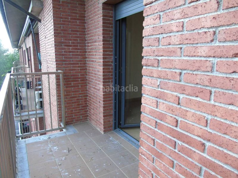 Foto 15812808-e3dd-4689-8de3-a1f6a1461043. Dúplex amb calefacció a Manlleu