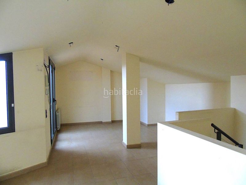 Foto ac492c24-7de0-4bf1-8745-4296363a0ad1. Dúplex amb calefacció a Manlleu