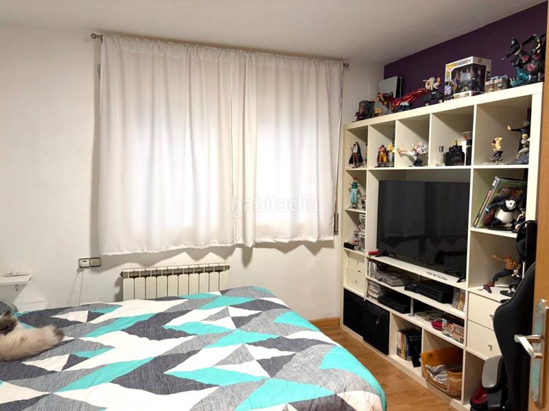 Foto 7304f77d-0435-4edd-b4d5-d0925f2ab5bc. Pis amb calefacció aparcament a Remei-La Guixa Vic