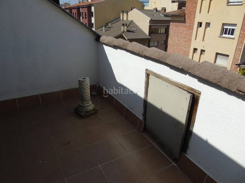 Foto b7d0b1a5-ee90-4291-bf3c-8012d919580c. Dúplex amb calefacció a Remei-La Guixa Vic