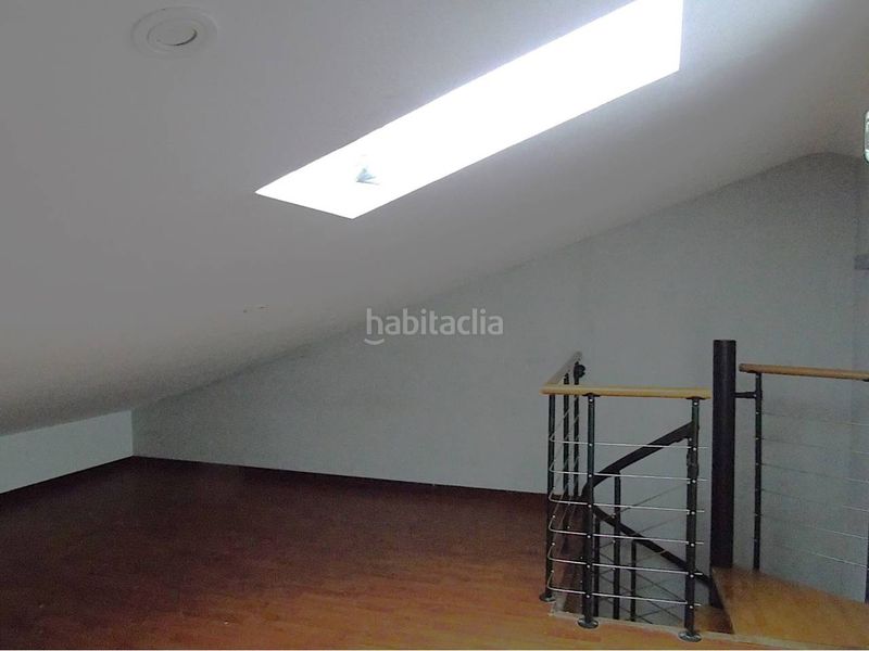 Foto f502189b-df02-4e95-ac2f-b1bdd6580329. Pis a Centre Vic