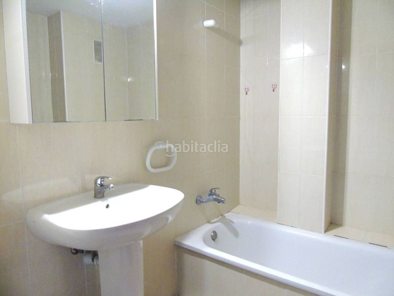 Foto 0ed33880-f018-4af8-9612-8ec036532820. Pis amb calefacció aparcament a Estadi-Santa Anna Vic