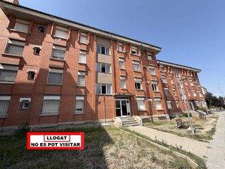 Flat in Estadi-Santa Anna. Oportunidad inversores!!