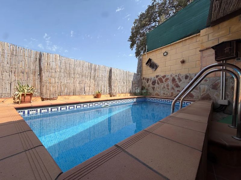 Foto b52b31a7-fd26-4933-9a6c-6358f0c5cc69. Chalet ¡¡¡ oportunidad !!! en Fuente Alegre - El Chaparral - Los Morales Málaga