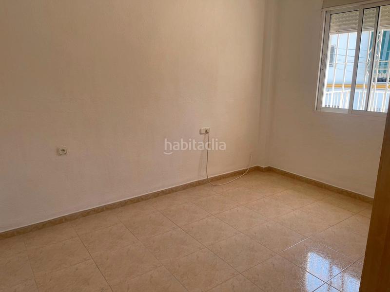 Foto df45d468-6096-4730-b502-2ad74979c020. Casa bifamiliare con camino parcheggio in Fuente Alegre - El Chaparral - Los Morales Málaga