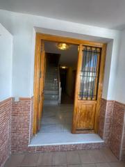 Casa aparellada a Los Almendros - El Limonero - El Tomillar. Estupenda zona