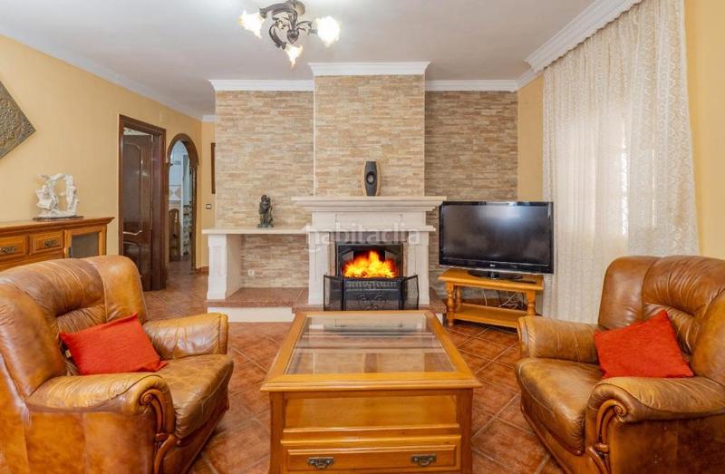 Foto 93c2a8f6-02ce-4e3f-bb2c-a23c1665bcd9. Chalet mit kamin parking pool in El Cortijuelo Málaga