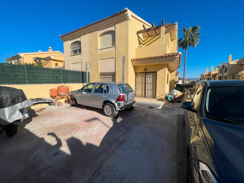 Foto 85353c1f-31d3-45fb-a563-d69678f7e25a. Doppelhaus mit parking pool in Pinos de Alhaurín Alhaurín de la Torre