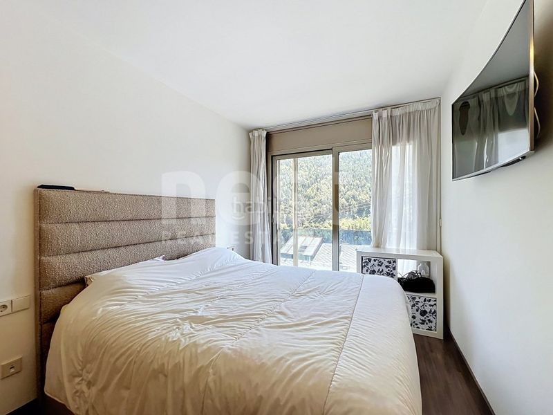 Foto 5edbbaca-a888-4c5c-8f9d-dbe57a02b939. Apartament amb aparcament a L´Aldosa-Ransol Canillo