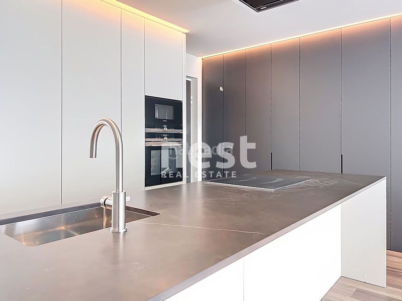 Foto a96153e4-addb-484c-abbc-2f853aaa852b. Rent apartment in avinguda meritxell 29 in Centro Andorra la Vella
