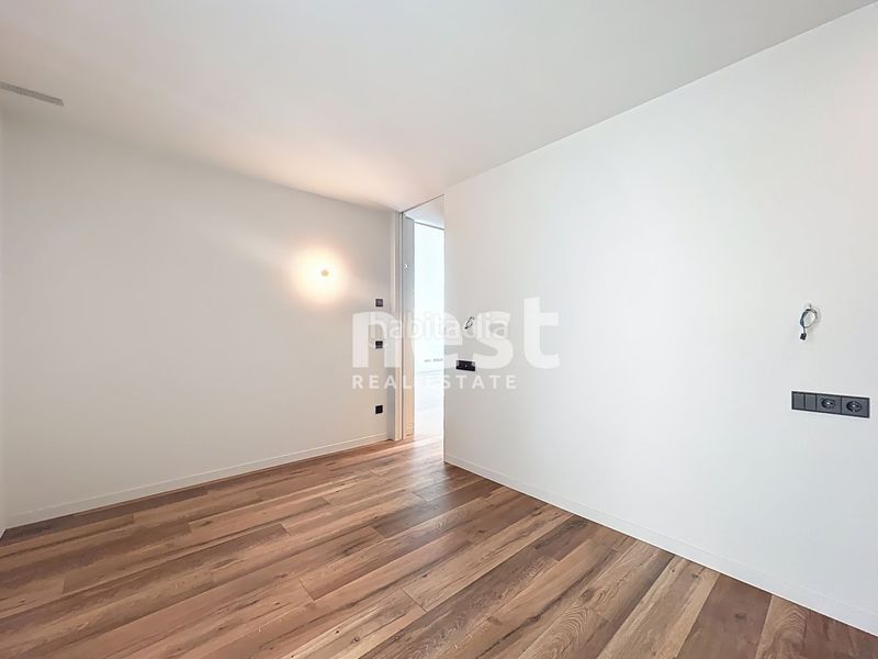 Foto eea1d731-398b-4f1f-9706-5669bd30e9cd. Rent apartment in avinguda meritxell 29 in Centro Andorra la Vella