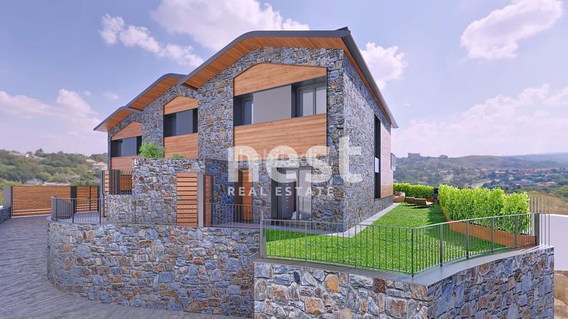 Foto 2d1c22a3-edb1-4f4b-92b5-b15d52b15c52. Casa adossada a roc de sant miquel 22 a Soldeu-Incles Canillo
