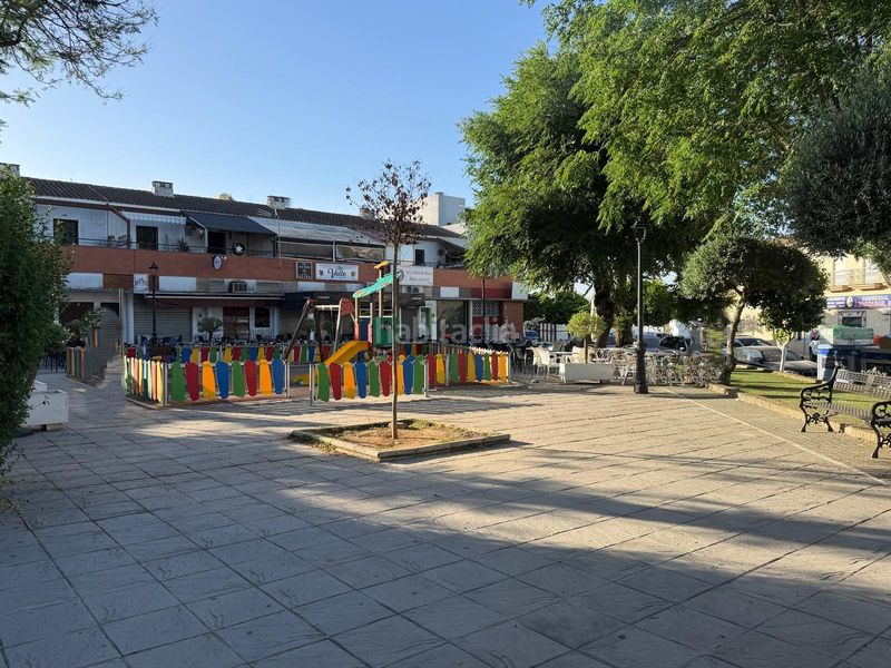 Foto 02e43c1f-28fe-4b9a-ad75-749a923e82d4. Local comercial a Umbrete