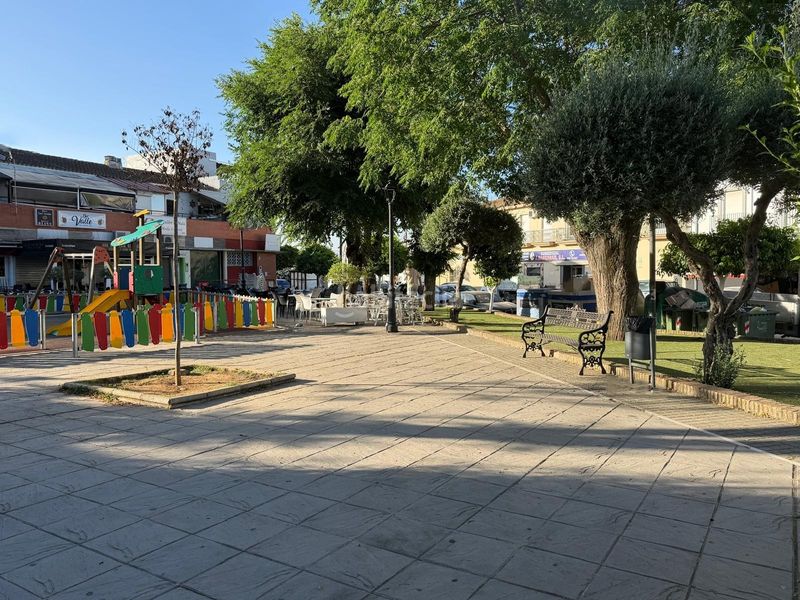 Foto 09f8e2a6-8a9b-4a5a-b3c9-182336d66bf7. Local comercial a Umbrete