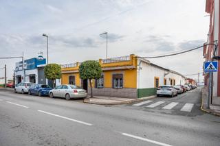 Xalet  Avenida de la constitución. Espectacular casa de 447 mts² convertible en dos (garaje y patio