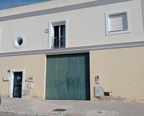Local commercial  Calle martínez montañés. Local de 352 mts² en venta en bollullos de la mitación
