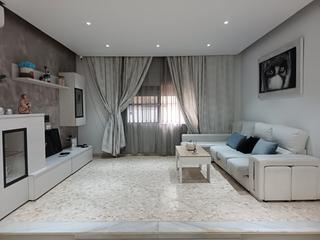 Chalet  Calle el herrero. Kontigo servicios inmobiliarios s.l.u. pone a la venta un chalet